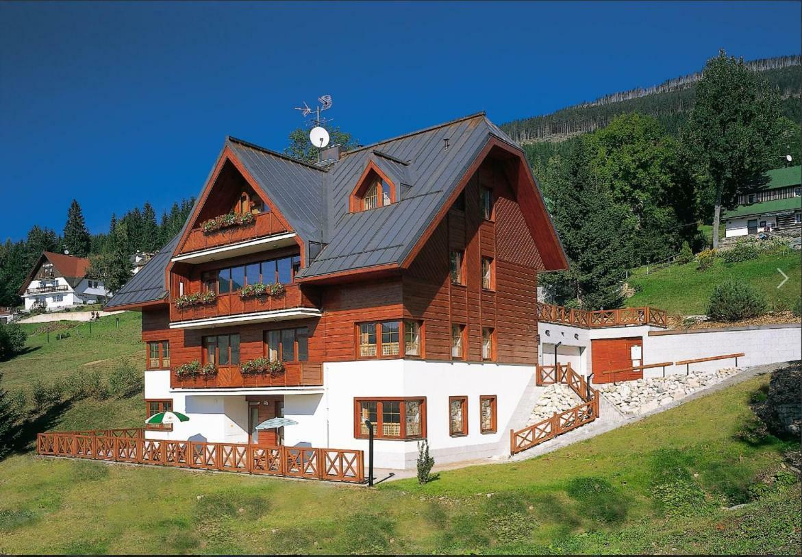 Pension Kubu Apartment 3 Samostatny Byt S Kuchyni Špindlerŭv Mlýn Buitenkant foto